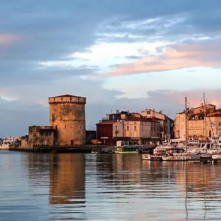 Maison Toute Equipee, 8 Couchages, Piscine Hors-sol Casa de Férias Cheffois