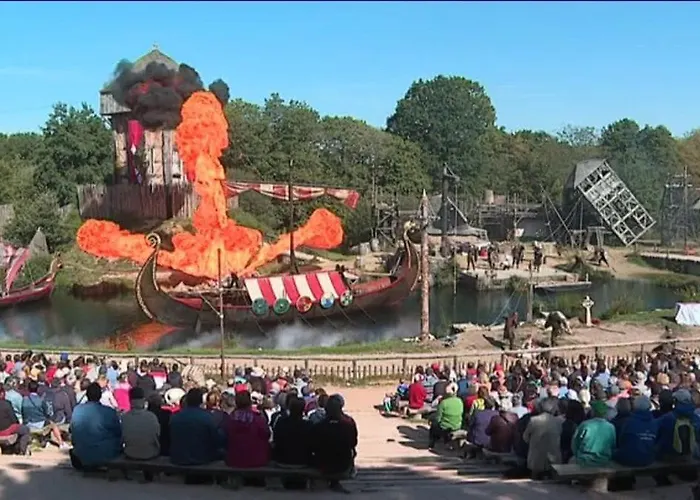 Maison Toute Equipee, 8 Couchages, Piscine Hors-sol *