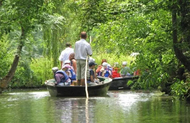 Maison Toute Equipee, 8 Couchages, Piscine Hors-sol * Cheffois