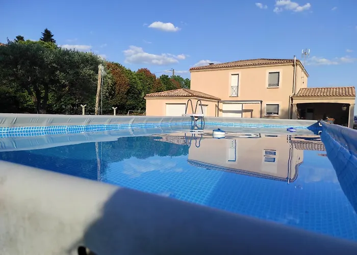 Vakantiehuis Maison Toute Equipee, 8 Couchages, Piscine Hors-sol Cheffois