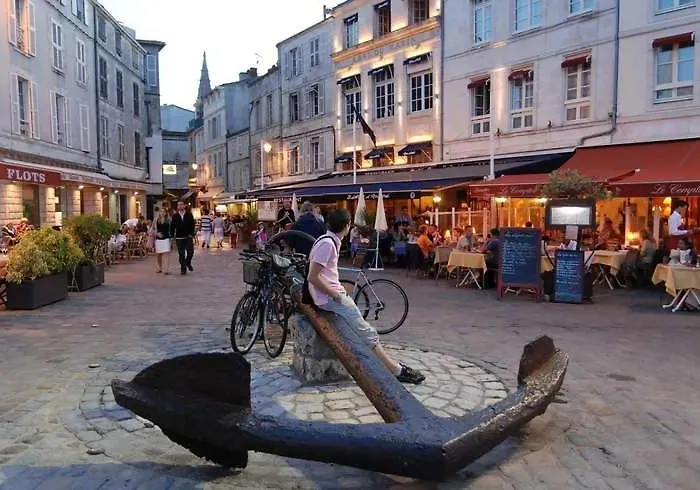 Vakantiehuis Maison Toute Equipee, 8 Couchages, Piscine Hors-sol *