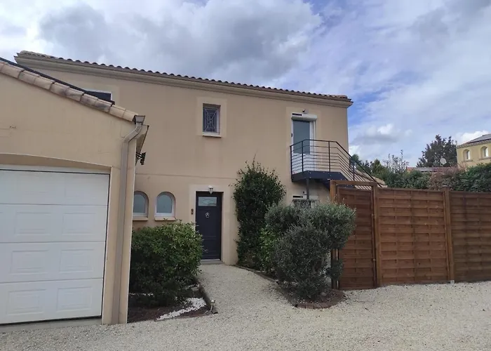 Vakantiehuis Maison Toute Equipee, 8 Couchages, Piscine Hors-sol